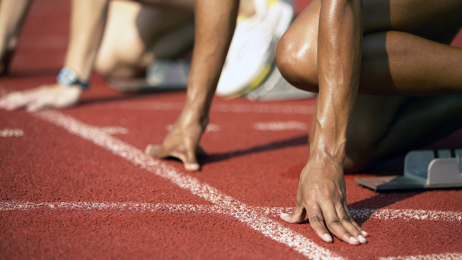 九游娱乐app-女子200混德国新秀游出好成绩，德国女子100米运动员