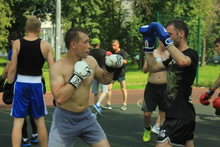 九游体育-拳击青训计划启动 关注青少年体能发展，拳击青少年重量级别划分